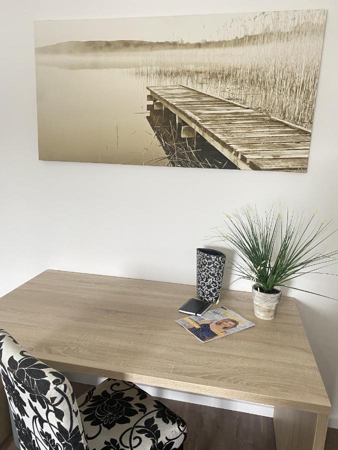 Ferienwohnung Ankerplatz Emden Esterno foto