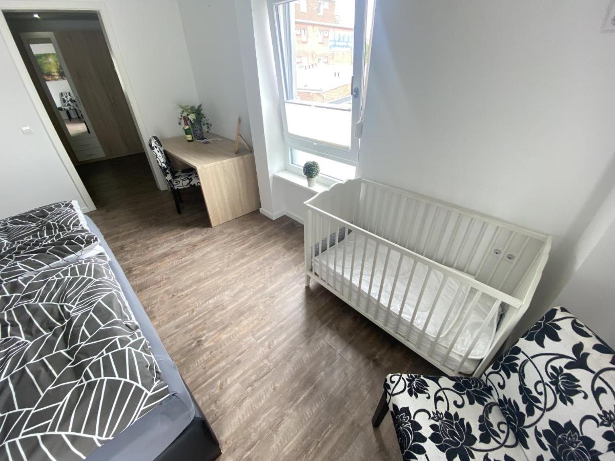 Ferienwohnung Ankerplatz Emden Esterno foto