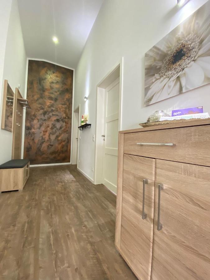 Ferienwohnung Ankerplatz Emden Esterno foto